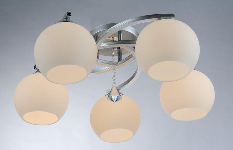 燈具大全 從類(lèi)型、功能到選購(gòu)指南